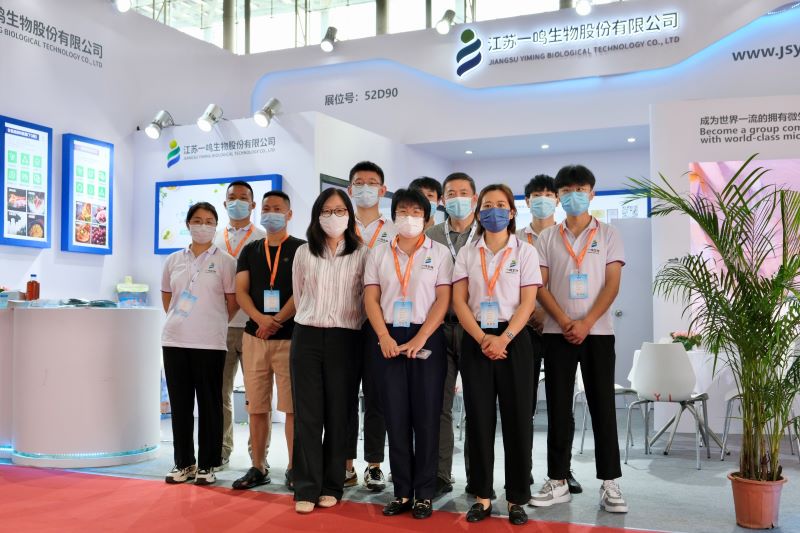 FIC一鳴生物員工合影.jpg
